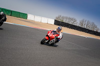 enduro-digital-images;event-digital-images;eventdigitalimages;mallory-park;mallory-park-photographs;mallory-park-trackday;mallory-park-trackday-photographs;no-limits-trackdays;peter-wileman-photography;racing-digital-images;trackday-digital-images;trackday-photos